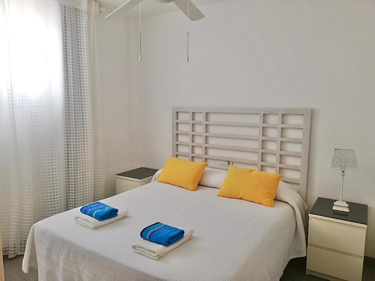 Apartamentos Miranda Es Pujols Εξωτερικό φωτογραφία